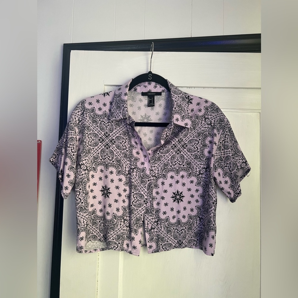 Forever21 Purple Bandana Crop button down